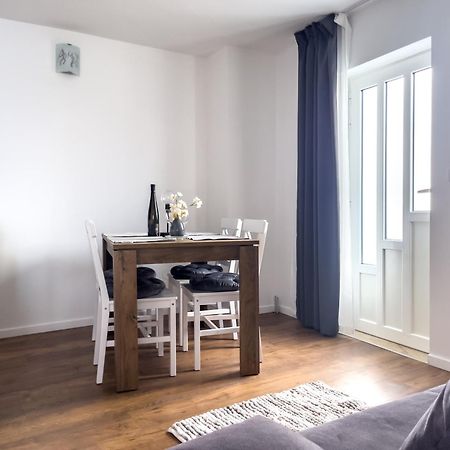 Apartments Goro Podstrana Luaran gambar