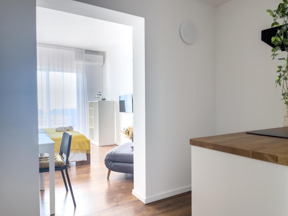 Apartments Goro Podstrana Luaran gambar