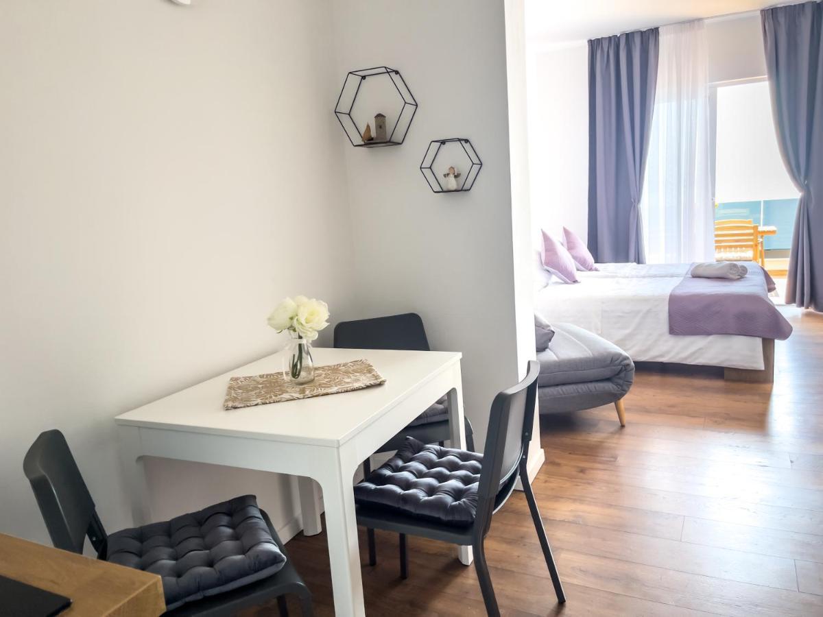 Apartments Goro Podstrana Luaran gambar